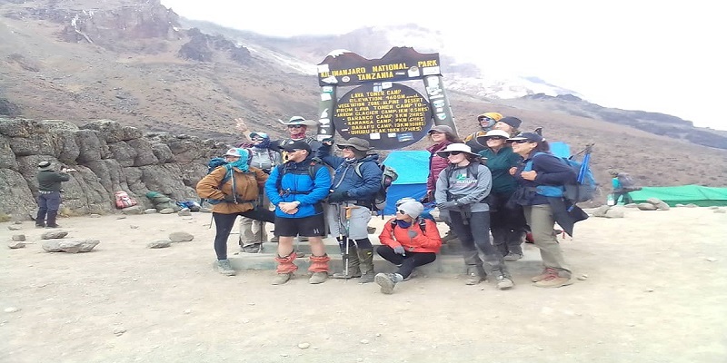 2 days Travel Tanzania Trip in Ngorongoro and Lake Manyara